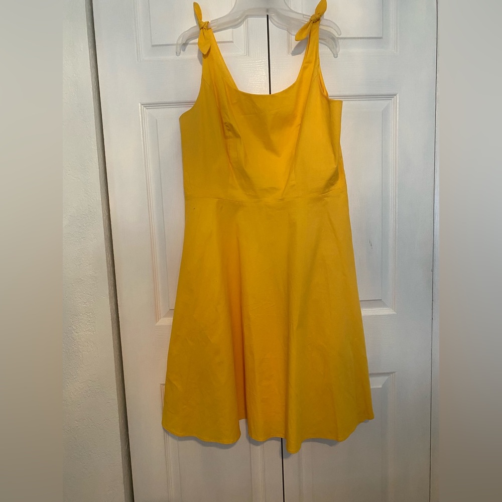 Yellow dress